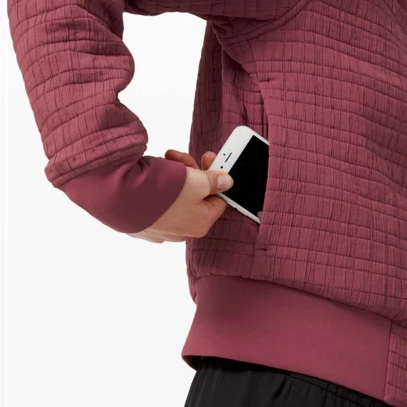 Lululemon Serene Travels Bomber Chianti Reversible Size 8 - Picture 3 of 12